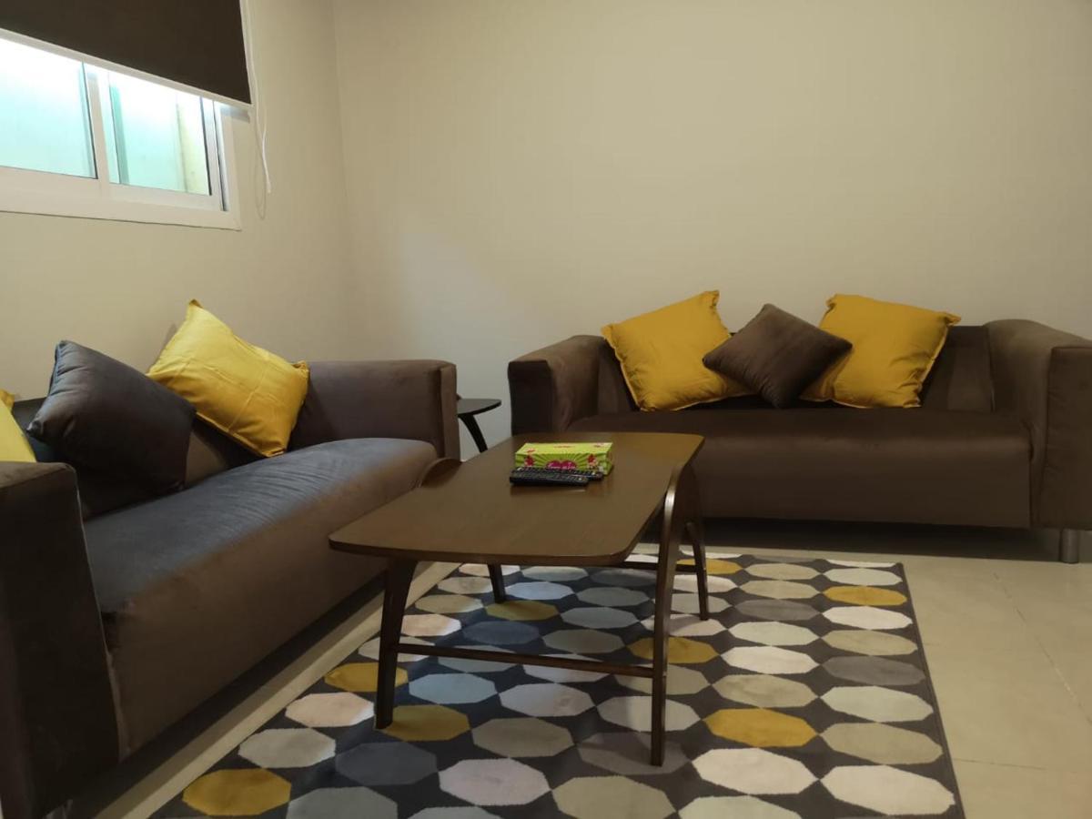 אפרטהוטל ריאד Nozol Al Toot Furnished Units מראה חיצוני תמונה